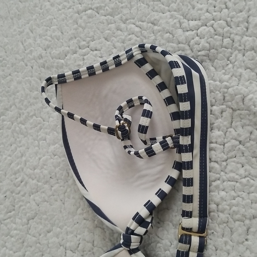 Xhilaration Women's Bikini Top - Picture 8 of 10